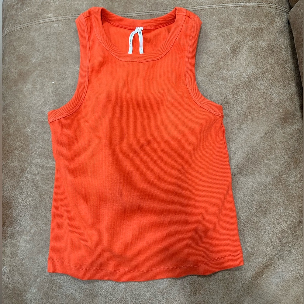 Anthropologie tank top
Size: XS